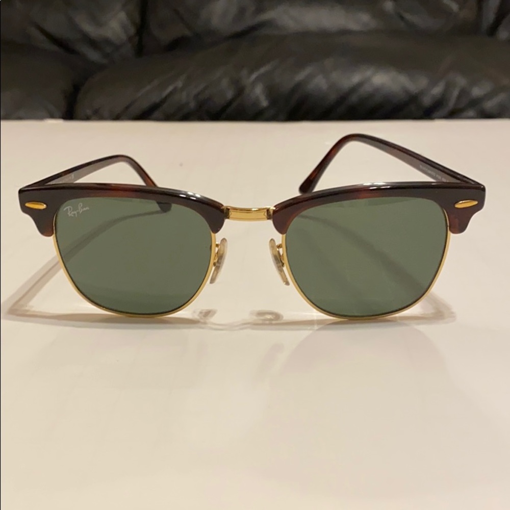 RAY-BAN Clubmaster Sunglasses